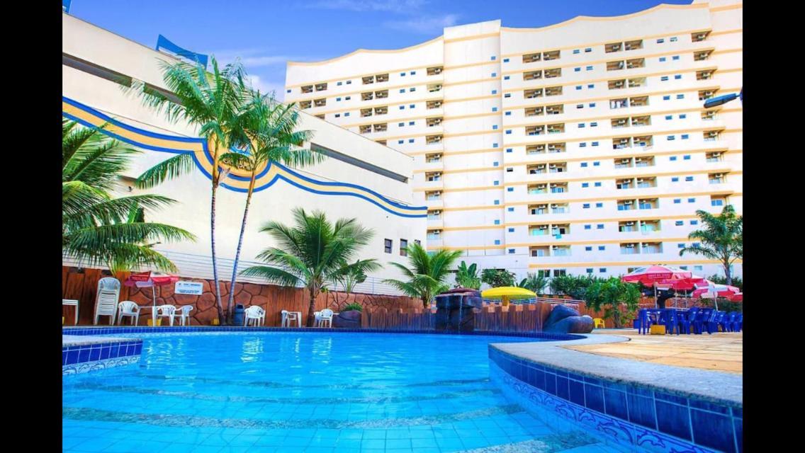 Hotel Golden Dolphin Com Cafe Da Manha! Piscinas 24H Caldas Novas Ngoại thất bức ảnh