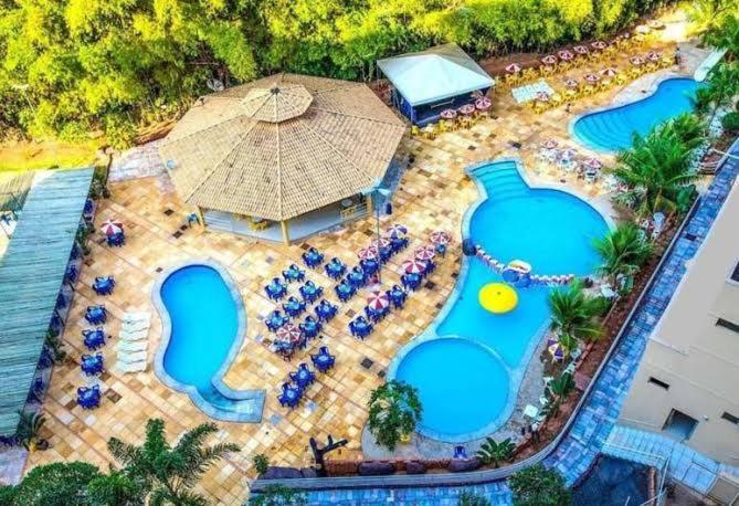 Hotel Golden Dolphin Com Cafe Da Manha! Piscinas 24H Caldas Novas Ngoại thất bức ảnh
