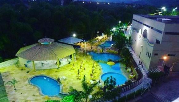 Hotel Golden Dolphin Com Cafe Da Manha! Piscinas 24H Caldas Novas Ngoại thất bức ảnh